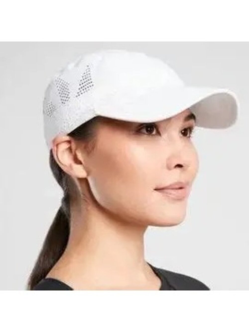New Athleta White Ultra Light Run Cap 3.0